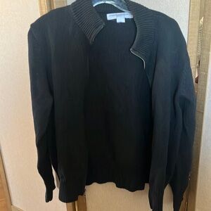 FINAL MARKDOWN Josephine chaus Black Zip Up Sweater large